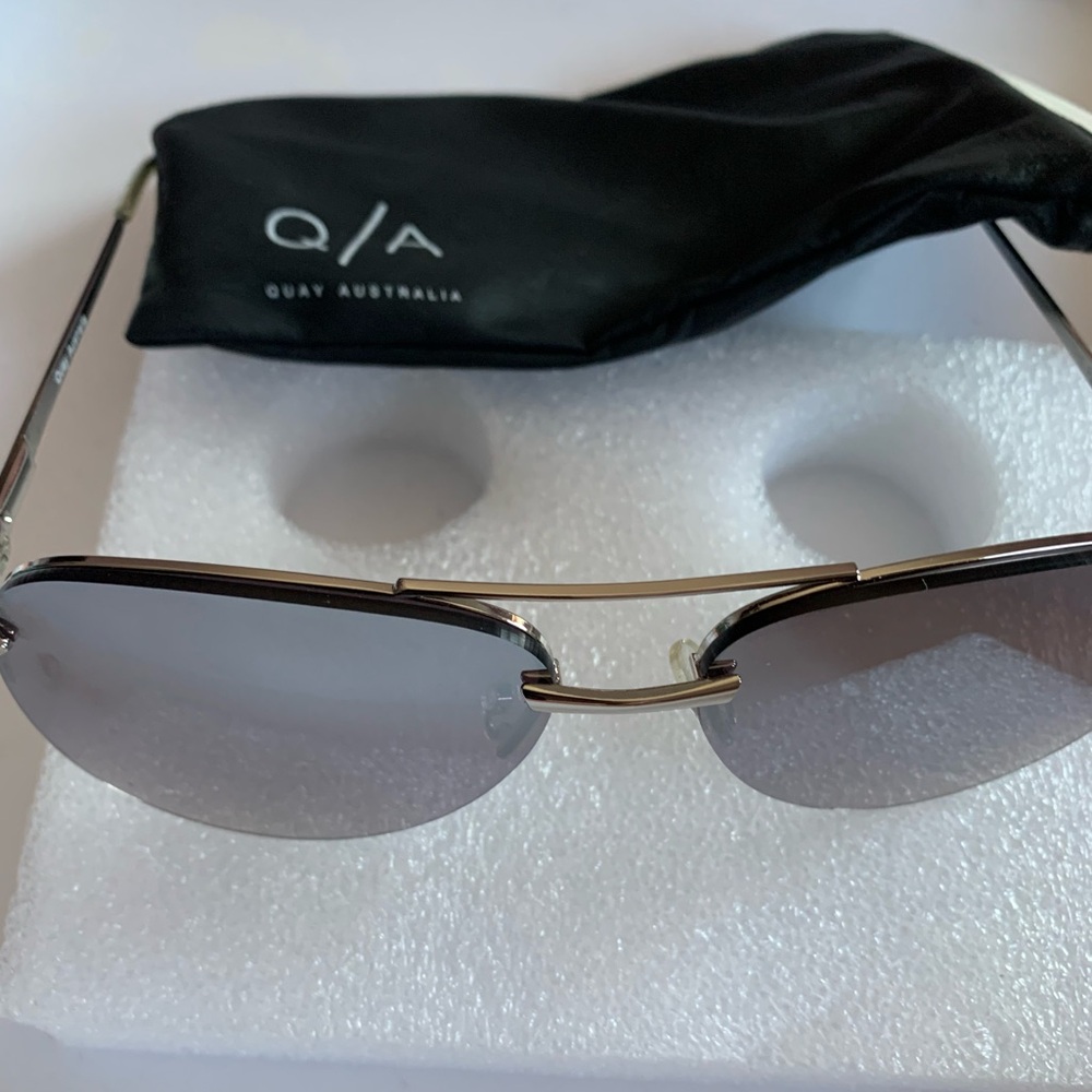 Quay Australia Silver PLAYA Sunglasses - Picture 7 of 17